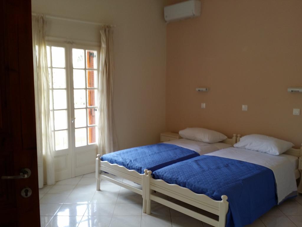קאבוס Villa Helena חדר תמונה