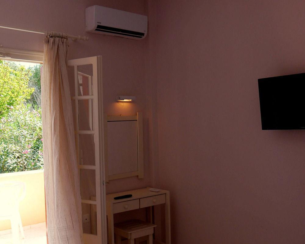 קאבוס Villa Helena מראה חיצוני תמונה