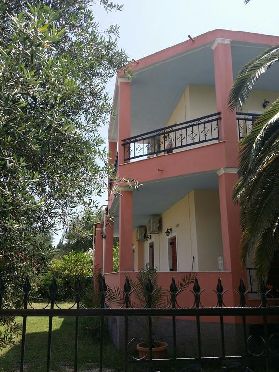 קאבוס Villa Helena מראה חיצוני תמונה